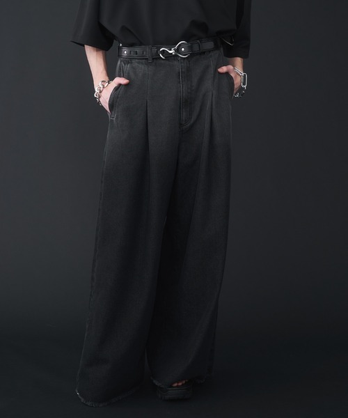 KUUUPY(クーピー)の「Gradation Cut-Off Denim Pants - グラデーションカットオフデニムパンツ(デニムパンツ・メンズ・ブラック/ブルー・SMALL/MEDIUM/LARGE)」の3枚目の写真