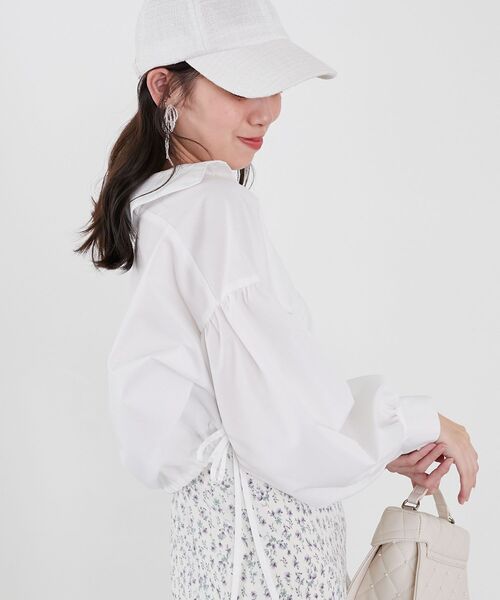 MAJESTIC LEGON（マジェスティックレゴン）の「裾ドロストショートシャツ（シャツ/ブラウス・レディース・グレー系その他/ブルー系その他2/ネイビー/ピンク/オフホワイト・MEDIUM）」の6枚目の写真