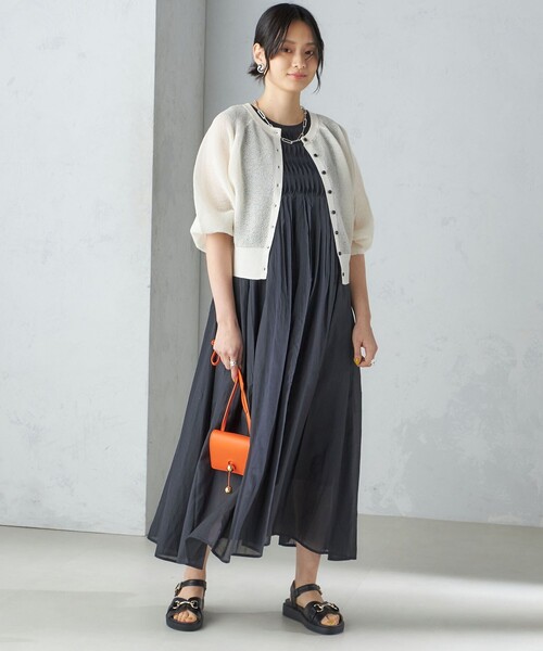 SHIPS（シップス）の「【WEB限定】ビット ストラップ サンダル（サンダル・レディース・ベージュ/チャコールグレー/ブラック・23/24/25）」の18枚目の写真