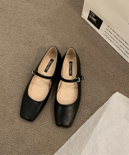 AMELY(エミリー)の「ストラップパンプス(パンプス・レディース・アイボリー/ブラウン/シルバー/ブラック/ゴールド/ベージュ・37/36/39/38/35)」の9枚目の写真