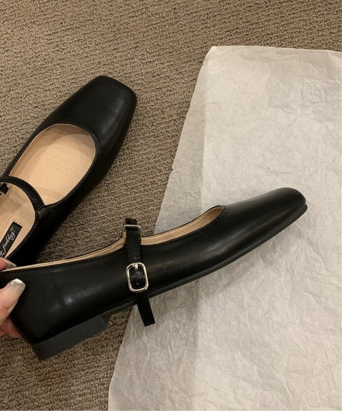 AMELY(エミリー)の「ストラップパンプス(パンプス・レディース・アイボリー/ブラウン/シルバー/ブラック/ゴールド/ベージュ・37/36/39/38/35)」の10枚目の写真