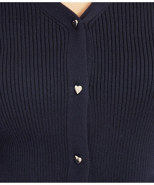 anap mimpi（アナップミンピ）の「ハートボタン 袖フレア スリット ショート丈 カーディガン（カーディガン/ボレロ・レディース・グリーン/ベージュ/ネイビー・FREE）」の17枚目の写真