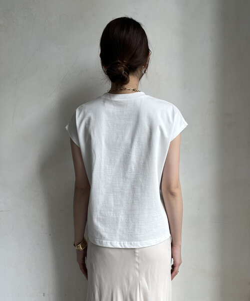 DouDou(ドゥドゥ)の「【WEB限定】ランダムパールTEE(Tシャツ/カットソー・レディース・ブラック/ホワイト・FREE)」の14枚目の写真