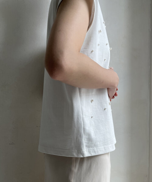 DouDou(ドゥドゥ)の「【WEB限定】ランダムパールTEE(Tシャツ/カットソー・レディース・ブラック/ホワイト・FREE)」の19枚目の写真