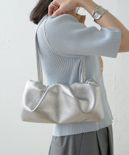 Omekashi(オメカシ)の「2WAYロングハンドルバッグ(トートバッグ・レディース・ブラック/シルバー・ONE SIZE)」の3枚目の写真