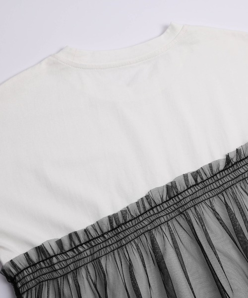 AMELY（エミリー）の「チュールドッキングTシャツ（Tシャツ/カットソー・レディース・ホワイト×ブラック/ブラック/ホワイト・フリー）」の9枚目の写真