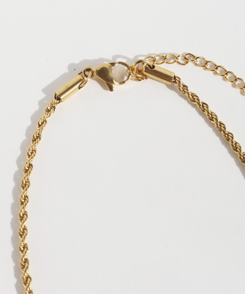 abaskdesign(アバスクデザイン)の「金属アレルギー対応 天然石ツイストロープペンダントステンレスネックレス(ネックレス・レディース・ブラック/ホワイト・FREE)」の4枚目の写真