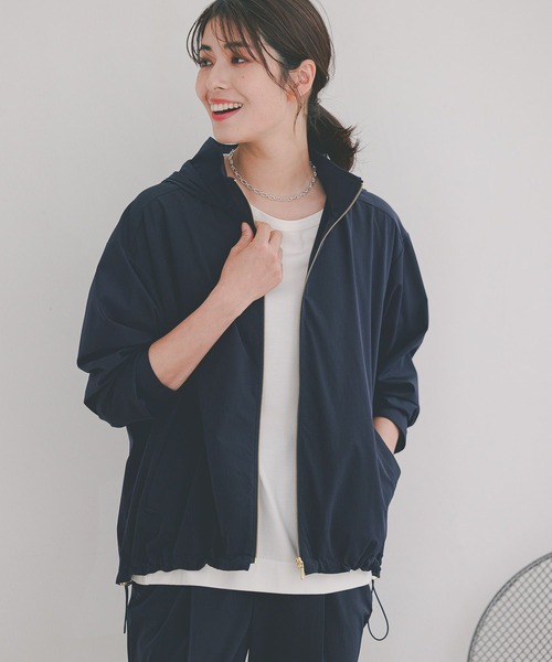 Elura（エルーラ）の「＜梅雨対応＞撥水マンパ/122203（マウンテンパーカー・レディース・ダークネイビー/ベージュ・FREE）」の3枚目の写真