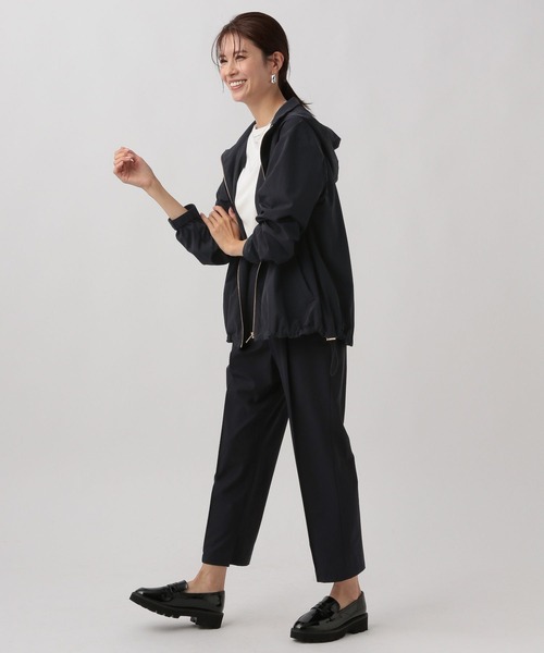 Elura（エルーラ）の「＜梅雨対応＞撥水マンパ/122203（マウンテンパーカー・レディース・ダークネイビー/ベージュ・FREE）」の9枚目の写真