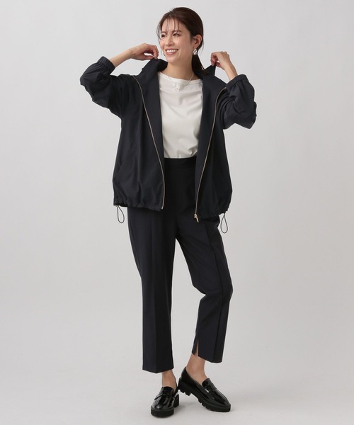 Elura（エルーラ）の「＜梅雨対応＞撥水マンパ/122203（マウンテンパーカー・レディース・ダークネイビー/ベージュ・FREE）」の10枚目の写真