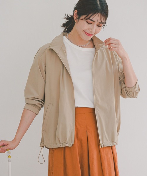 Elura（エルーラ）の「＜梅雨対応＞撥水マンパ/122203（マウンテンパーカー・レディース・ダークネイビー/ベージュ・FREE）」の13枚目の写真