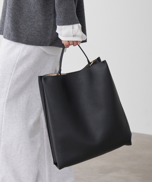 IENA LORISTELLA/ロリステッラ タテナガ レザーバッグ　ブラック IENA（イエナ）の「LORISTELLA/ロリステッラ タテナガ レザー