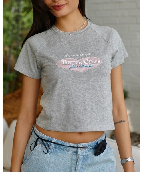 BITTER CELLS（ビターセルズ）の「BITTER CELLS／BELLA Tシャツ（Tシャツ/カットソー・レディース・ダークグレー/アイボリー/グレー・FREE）」の2枚目の写真