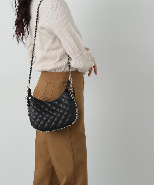 N.(N. Natural Beauty Basic)(エヌエヌナチュラルビューティーベーシック)の「◆チェーンハートムーン型ミニショルダーバッグ(ショルダーバッグ・レディース・ピンク/ブラック・フリ-)」の5枚目の写真