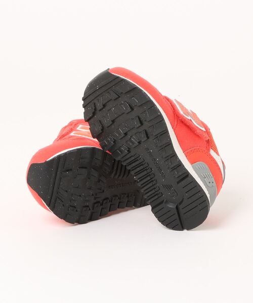 NEW BALANCE（ニューバランス）の「new balance ニューバランス IO313 ベビースニーカー ベビーシューズ 子供靴 ワンベルト 730313（スニーカー・キッズ・レッド/ダークブラウン・12.5cm/13.0cm/13.5cm/14.0cm/14.5cm/15.0cm/15.5cm/16.0cm/16.5cm）」の3枚目の写真