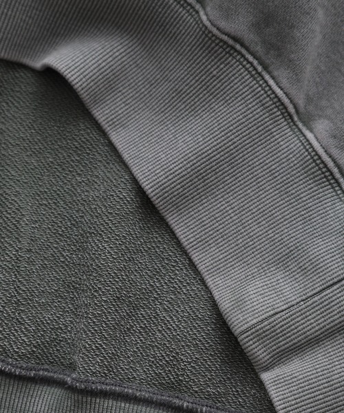 ADAM ET ROPE'（アダムエロペ）の「オーガニックコットン クルーネック ロゴ スウェット / UNISEX（スウェット・メンズ・スミクロ/ブルー系その他3/パープル系その他・L/M）」の10枚目の写真