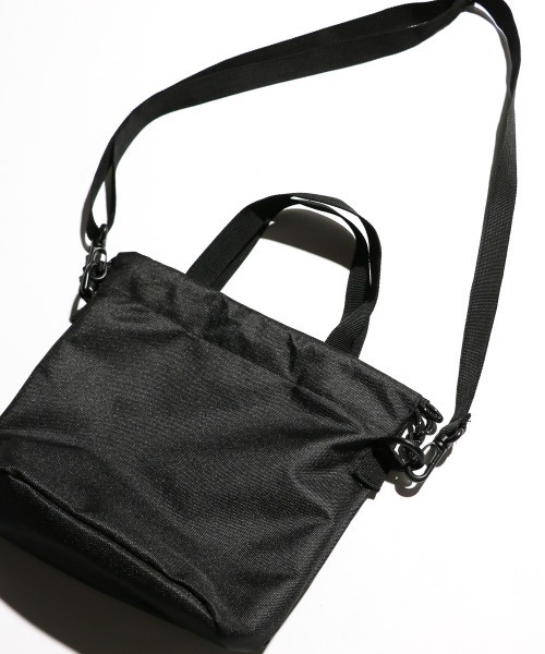 PENNEYS(ぺニーズ)の「PENNEY'S / ペニーズ THE FOX DRAWSTRING BAG ワンポイント ドローストリングバッグ 巾着バッグ(トートバッグ・メンズ・ブラック/オリーブ/ネイビー/ベージュ・FREE)」の12枚目の写真