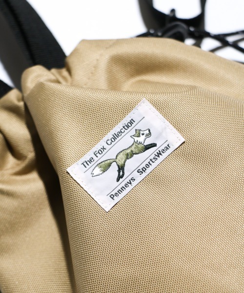 PENNEYS(ぺニーズ)の「PENNEY'S / ペニーズ THE FOX DRAWSTRING BAG ワンポイント ドローストリングバッグ 巾着バッグ(トートバッグ・メンズ・ブラック/オリーブ/ネイビー/ベージュ・FREE)」の10枚目の写真