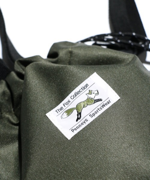 PENNEYS(ぺニーズ)の「PENNEY'S / ペニーズ THE FOX DRAWSTRING BAG ワンポイント ドローストリングバッグ 巾着バッグ(トートバッグ・メンズ・ブラック/オリーブ/ネイビー/ベージュ・FREE)」の5枚目の写真