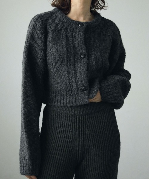 anuke アンヌーク　Short Knit Cardigan anuke アンヌーク Short Knit Cardigan｜BORN FREE ONLINE SHOP
