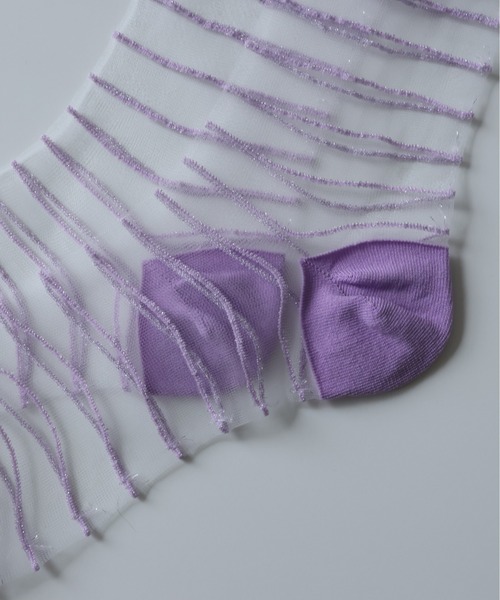 emesuelee（エメスーリー）の「ラインシアーソックス（ソックス/靴下・レディース・ブラック/レッド/ホワイト/ピンク/イエロー/パープル/ブルー・フリー）」の8枚目の写真