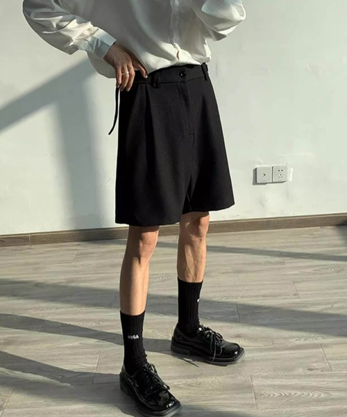 NOWLE(ノウル)の「【NOWLE】シングルタック ショート スラックス(スラックス・メンズ・ブラック/グレー・LARGE/MEDIUM)」の13枚目の写真