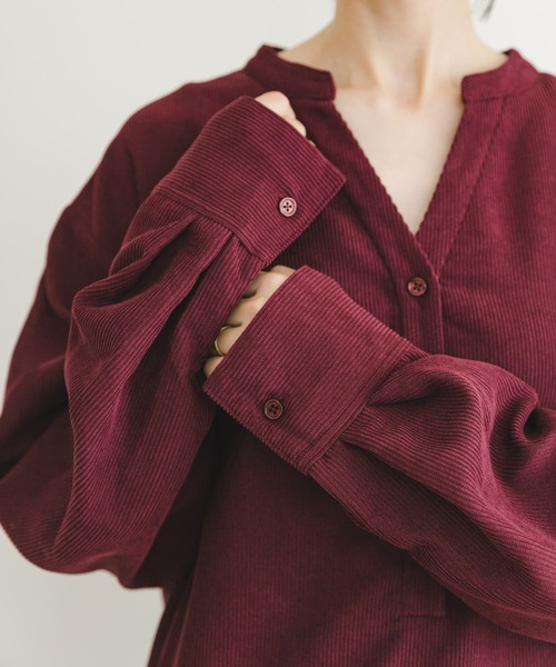 ITEMS URBANRESEARCH（アイテムズ アーバンリサーチ）の「コーデュロイスキッパーワンピース（ワンピース・レディース・ベージュ/バーガンディー/チャコールグレー・FREE）」の17枚目の写真