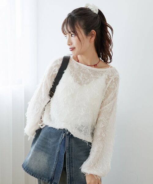 MAJESTIC LEGON(マジェスティックレゴン)の「エアリーフリンジドロストニット(ニット/セーター・レディース・アイボリー/ピンク/ボルドー/ブルー系その他5・MEDIUM)」の2枚目の写真