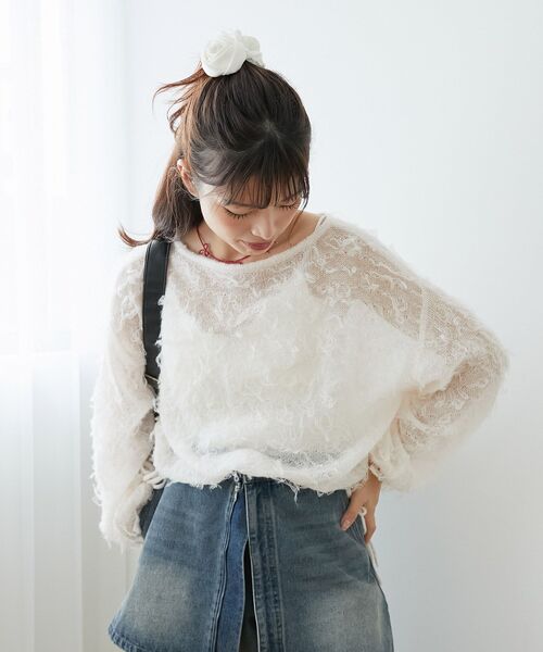 MAJESTIC LEGON(マジェスティックレゴン)の「エアリーフリンジドロストニット(ニット/セーター・レディース・アイボリー/ピンク/ボルドー/ブルー系その他5・MEDIUM)」の6枚目の写真