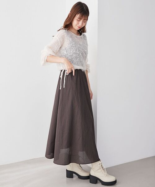 MAJESTIC LEGON(マジェスティックレゴン)の「エアリーフリンジドロストニット(ニット/セーター・レディース・アイボリー/ピンク/ボルドー/ブルー系その他5・MEDIUM)」の9枚目の写真