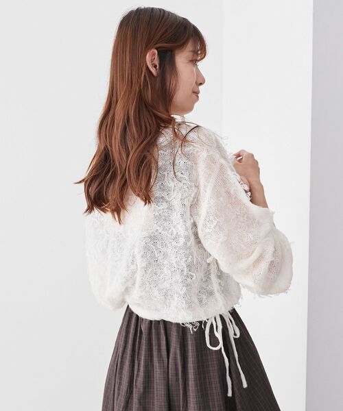 MAJESTIC LEGON(マジェスティックレゴン)の「エアリーフリンジドロストニット(ニット/セーター・レディース・アイボリー/ピンク/ボルドー/ブルー系その他5・MEDIUM)」の14枚目の写真