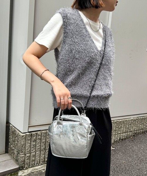 fredy emue（フレディエミュ）の「キューブメタリック2WAYバッグ（ショルダーバッグ・レディース・ブラック/シルバー・FREE）」の13枚目の写真