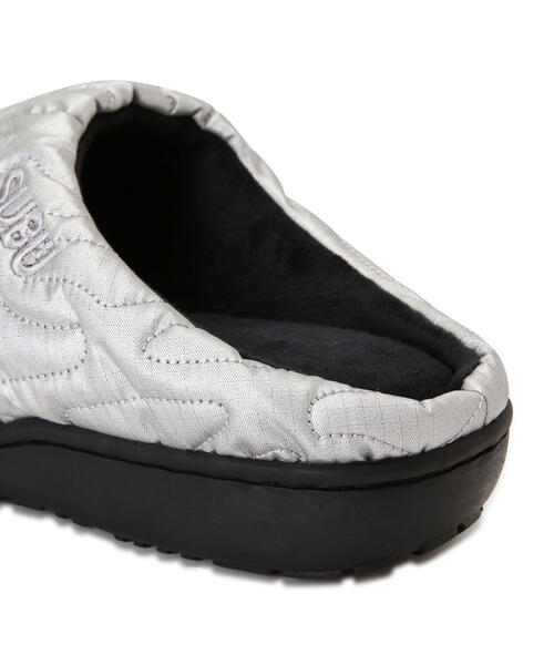 SUBU（スブ）の「SUBU/スブ/OUTLINE/アウトライン スリッポンサンダル（スリッポン・レディース・ブラック/シルバー・0/1/2）」の7枚目の写真