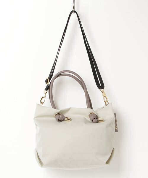 VIOLAd'ORO(ヴィオラドーロ)の「VIOLAd’ORO (ヴィオラドーロ) ノットハンドルナイロントートSサイズ/BIANCA / V-2174(トートバッグ・レディース・ブラック/グレー系その他/グレー系その他3/その他3/チャコールグレー/ピンク系その他3・F)」の4枚目の写真