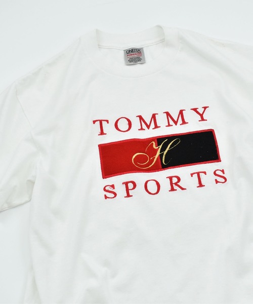 【ヴィンテージ古着】TOMMY SPORTS フラッグロゴ 刺繍Tシャツ（Tシャツ/カットソー）｜TOMMY SPORT（トミースポーツ）