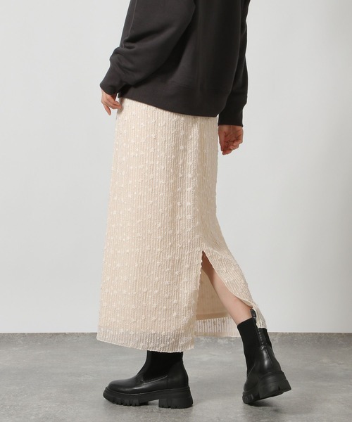 LAKOLE(ラコレ)の「スパンコールナロースカート / 151505(スカート・レディース・アイボリー/ブラック・FREE)」の21枚目の写真