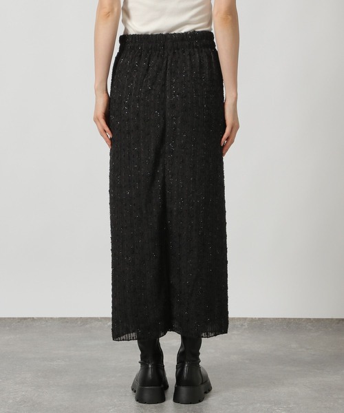 LAKOLE(ラコレ)の「スパンコールナロースカート / 151505(スカート・レディース・アイボリー/ブラック・FREE)」の3枚目の写真