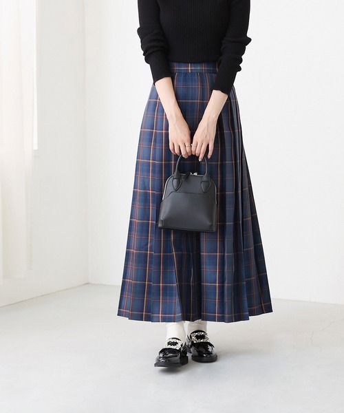 menue(メヌエ)の「2タイプ モチーフ付き 厚底ソール ローファー(ローファー・レディース・ブラック系2/ブラック系1・LL/L/M/S)」の12枚目の写真