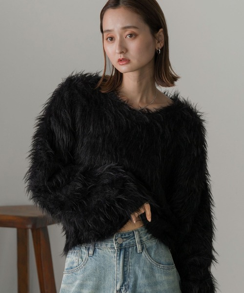 ad thie(アドティエ)の「ふんわりシャギー ニットプルオーバー(ニット/セーター・レディース・ブラウン/グレー/ブラック/アイボリー・FREE)」の1枚目の写真