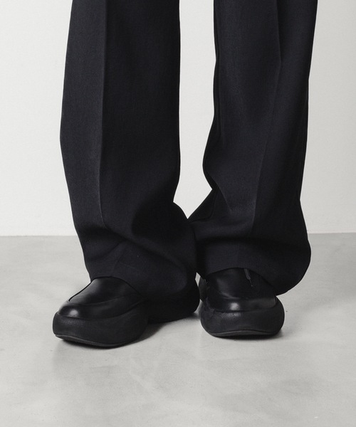 VEIN25SS カウレザー オーバルソールトレーナー サイズ41 ブラック VEIN25SS]