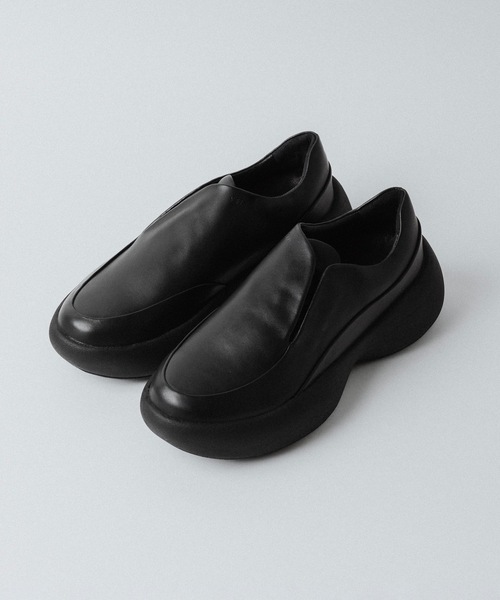 カウレザー オーバルソールトレーナー / COW LEATHER OVAL SOLE