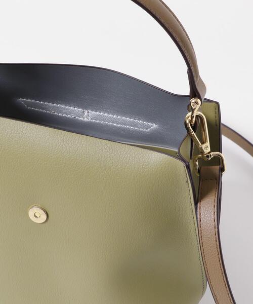 RODE SKO(ロデスコ)の「ワンハンドルフラップバッグ(ショルダーバッグ・レディース・グリーン系その他/ブラック/アイボリー/グレー・ONE)」の17枚目の写真