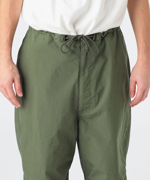 B:MING by BEAMS（ビーミングバイビームス）の「コットンナイロン オーバーパンツ（その他パンツ・メンズ・オリーブ/ブラック・L/M/S/XL）」の15枚目の写真