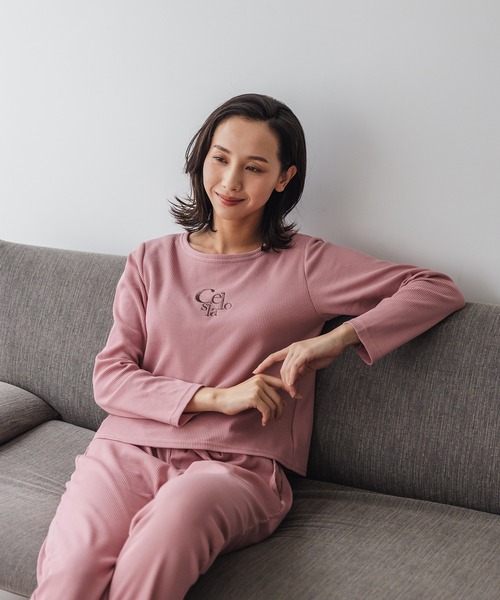 model：H157 着用サイズ：WOMEN’S