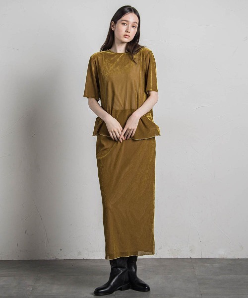 MAYSON GREY(メイソングレイ)の「ラメラインシアーベロアTシャツ≪手洗い可能≫(Tシャツ/カットソー・レディース・イエロー・M)」の10枚目の写真