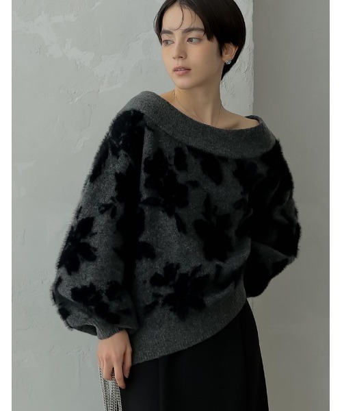 MEISM（ミズム）の「[2024-25 WINTER COLLECTION][MEISM by Re:EDIT]2WAYシャギーフラワージャガードニットトップス（ニット/セーター・レディース・ブラック/グレー・MEDIUM/LARGE）」の2枚目の写真
