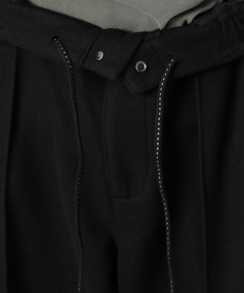 NUMERALS(ヌメラルズ)の「【NUMERALS】起毛ワイドスラックス(スラックス・メンズ・ブラック/カーキ・MEDIUM/LARGE)」の6枚目の写真