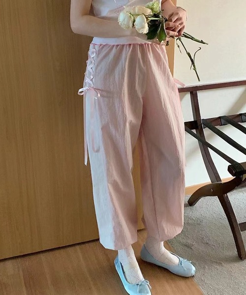 GLAMOROUS JANE(グラマラスジェーン)の「サイドレースアップバイカラーワイドパンツ(その他パンツ・レディース・グレー/ブラック/ピンク・FREE)」の13枚目の写真