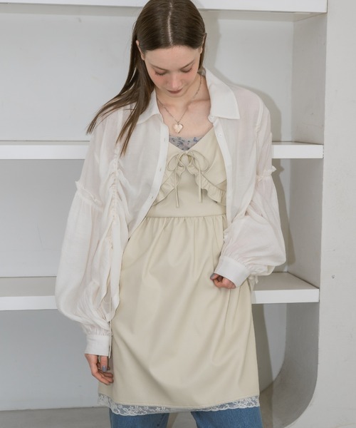 idem(イデム)の「leather frill onepiece/レザーフリルキャミワンピース(ワンピース・レディース・ブラック/ベージュ・FREE)」の21枚目の写真