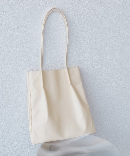 ROPE' PICNIC(ロペピクニック)の「【A4対応・洗える】3層ミドルトートバッグ/通勤対応・新色追加(トートバッグ・レディース・ブラック/ブラウン/シルバー/ライトグリーン/キナリ/ホワイト系その他4/ピンク系その他2・FREE)」の2枚目の写真